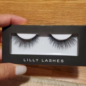 False Lashea